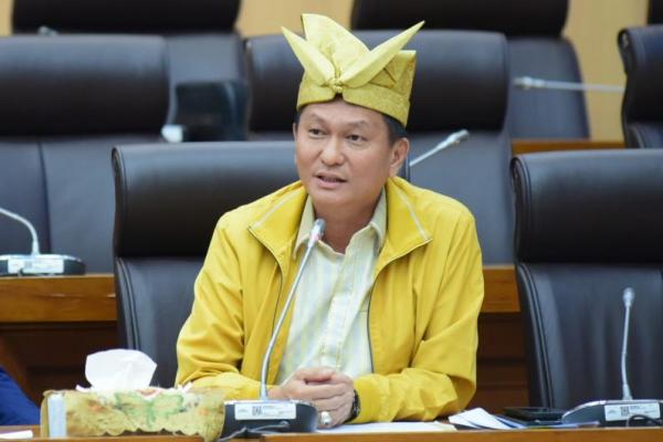 Bambang Patijaya: Ekonomi Babel Terpuruk Akibat Industri Timah Menurun