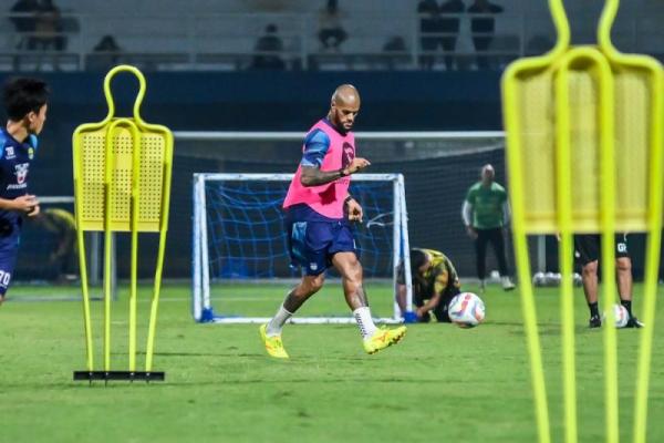 David Silva Merendag Meski Dinobatkan Top Skor Championship Series