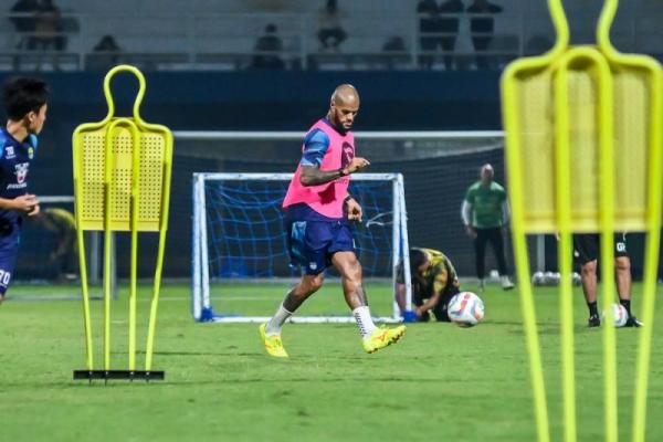 David da Silva Kembali Latihan Bersama Persib