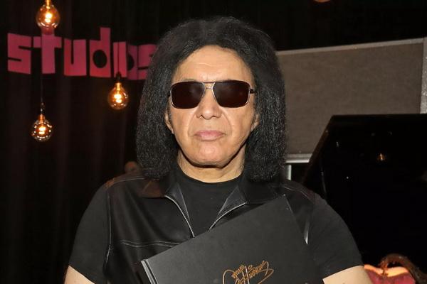 Gene Simmons Anggap Penjualan Katalog KISS sebagai Rasa Hormat untuk Penggemar