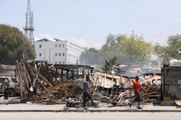 Pulihkan Keamanan Usai Bentrok Geng, Haiti Bentuk Dewan Transisi Presiden