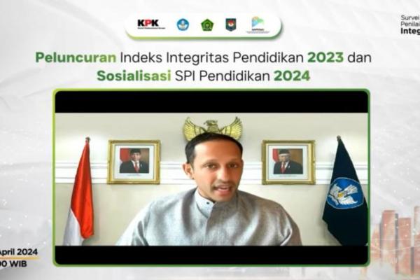 Mendikbudristek), Nadiem Anwar Makarim memberikan sambutan pada Peluncuran Indeks Integritas 2023 dan Sosialisasi SPI Pendidikan 2024 secara daring, Selasa (30/4). (Foto: Kemendikbudristek) 