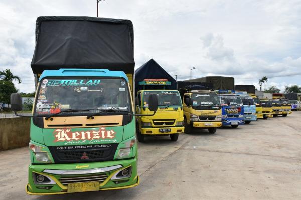 Mitsubishi Fuso Dukung Jambore Canter Mania Sumatera di Jambi