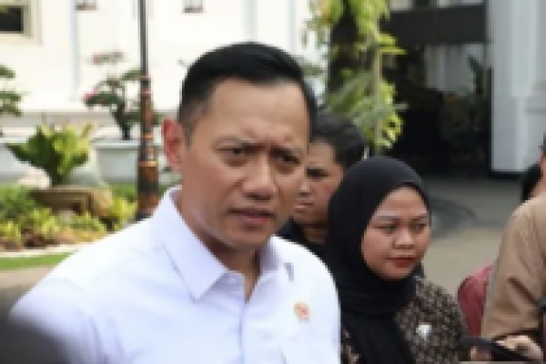 Menteri Agraria dan Tata Ruang/Kepala Badan Pertanahan Nasional Agus Harimurti Yudhoyono (AHY) 