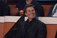 Roasting Tom Brady, Kevin Hart Singgung Kisah Cinta Gisele Bundchen dan Pelatih Jiu-Jitsu