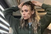 Jana Kramer Sindir Travis Kelce Selalu Mabuk di Tengah Romansanya dengan Taylor Swift