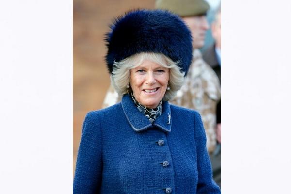 Berhenti Gunakan Bulu Hewan Asli, Ratu Camilla Dipuji PETA sebagai Ratu Sejati (FOTO: GETTY IMAGE) 