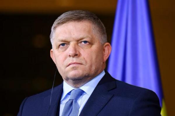 Perdana Menteri Slovakia Robert Fico mengamati saat konferensi pers dengan Kanselir Jerman Olaf Scholz di Berlin, Jerman, 24 Januari 2024. REUTERS 