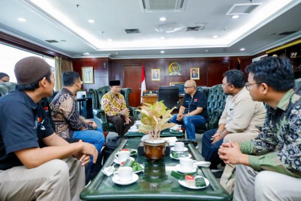 Jelang Idul Adha, HNW Ingatkan Pemerintah dan Peternak Soal Ini
