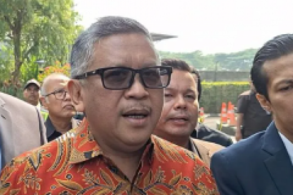Penuhi Panggilan, Hasto Datangi Gedung KPK