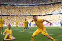 Partai Pembuka Grup E, Rumania Libas Ukraina
