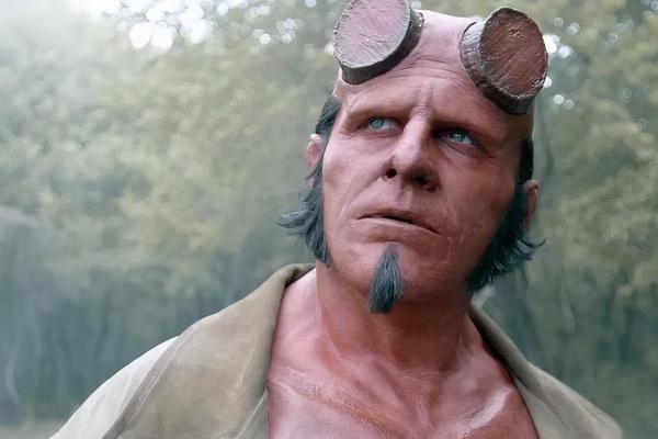 Hellboy: The Crooked Man, Simak Pemeran, Plot, dan Sutradara Tentang Film Pembasmi Iblis