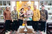 Ketua MPR Dorong Pemerintah Tekan Harga Avtur