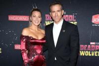 Premier Karpet Merah Deadpool & Wolverine, Blake Lively Bercanda Ryan Reynolds `Dukung` Dirinya