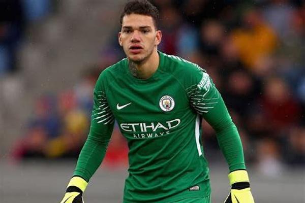 Pep Guardiola Tak Bisa Jamin Masa Depan Ederson di City