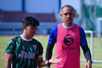 Persib Turunkan Pemain Debutan, Gustavo Franca Salah Satunya