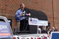 Seminggu Berkampanye, Kamala Harris Berhasil Raup Dana $200 Juta