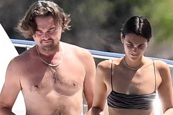 Patahkan Rumor Pertunangan, Leonardo DiCaprio dan Vittoria Ceretti Kencan di Malam Natal