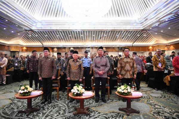 Keberlanjutan program yang telah disusun perlu diteruskan dalam upaya menurunkan angka stunting di Indonesia