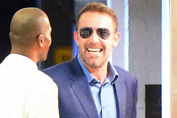 Jennifer Lopez Hadiri Premier Unstoppable di Toronto, di Mana Ben Affleck?