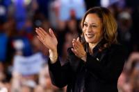 Tim Kampanye Kamala Harris Rilis Iklan yang Terinspirasi Lagu Taylor Swift: Ready For It?
