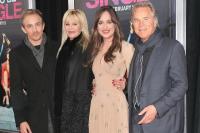 Don Johnson Bangga dengan Enam Anaknya, Termasuk Putrinya yang Terkenal Dakota Johnson