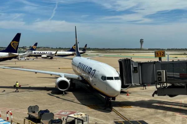 6 Perbedaan antara Pesawat Airbus dan Boeing