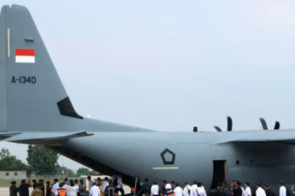 Pesawat C-130J Super Hercules A-1340 milik TNI Angkatan Udara (Foto: Antara) 