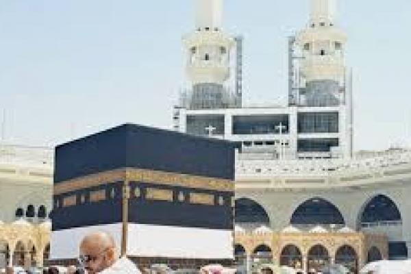 Tips Aman Berangkat Haji Bersama Lansia