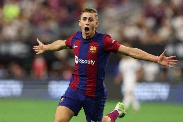 Gelandang serang Barcelona, Fermin Lopez (Foto: rilidigital) 