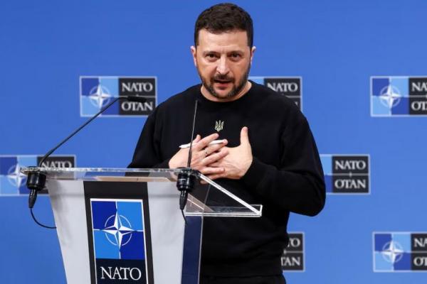 Zelenskiy Mendesak Persatuan UE-AS untuk Menghentikan Putin