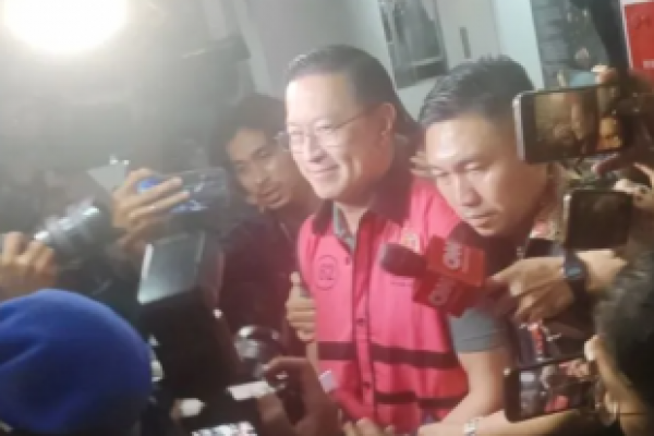Hakim PN Jaksel Tolak Praperadilan Tom Lembong