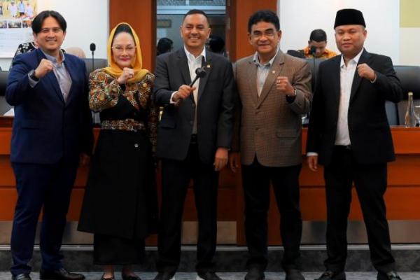 Willy Aditya Komit Lanjutkan Bahan RUU Perampasan Aset