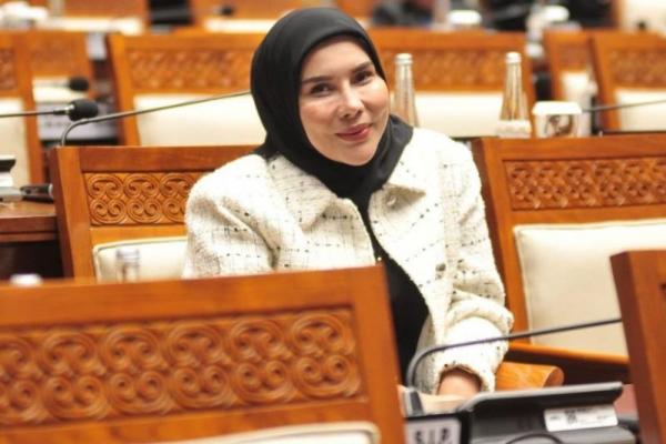 Anggota Komisi I DPR RI Okta Kumala Dewi (Foto: dpr) 