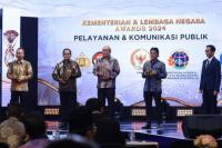 Biro Pemberitaan Parlemen Raih Penghargaan Pelayanan dan Komunikasi Publik