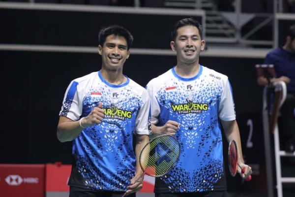Meskipun berhasil membungkus kemenangan gim pertama, Sabar/Reza kehilangan momentum di gim kedua