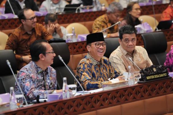 Di DPR, Mendes Yandri Beberkan Belanja Masalah hingga Pengawasan Dana Desa