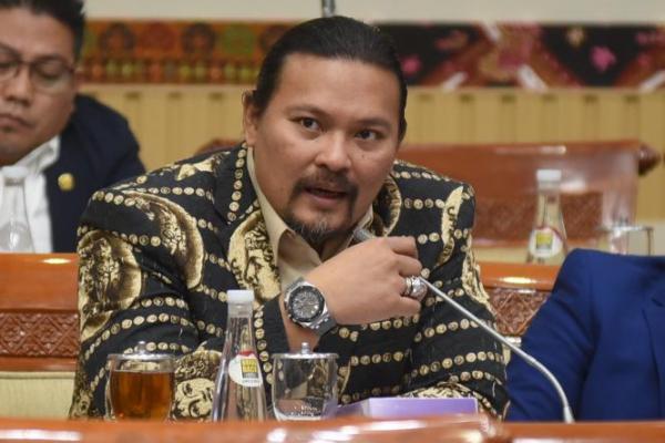 Marak Oknum Polisi Salahgunakan Senpi, DPR Dorong Reformasi Penegakan Hukum