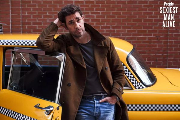 John Krasinski Dinobatkan sebagai Sexiest Man Alive 2024 Versi People