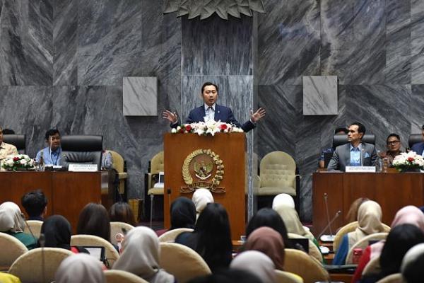 Ibas Dorong Generasi Muda Aktif dalam Politik dan Pembangunan Negara