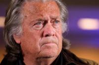 Baru Saja Dibebaskan dari Penjara, Mantan Penasihat Trump Kembali ke Pengadilan