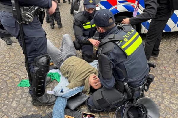 Serangan Suporter Israel di Amsterdam Membuka Luka Lama Warga Palestina