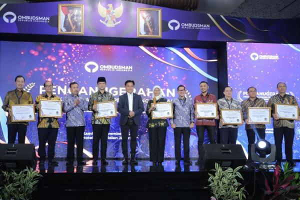 Kementrans dan Kemendes PDT Raih Penghargaan dari Ombdusman