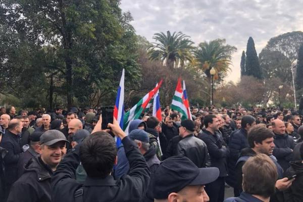 Presiden Abkhazia Janji Mundur Jika Demonstran Tinggalkan Parlemen