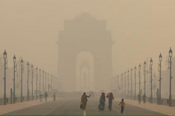 Kabut Asap Beracun Masih Selimuti Wilayah Utara India, Polusi Delhi Tetap Parah