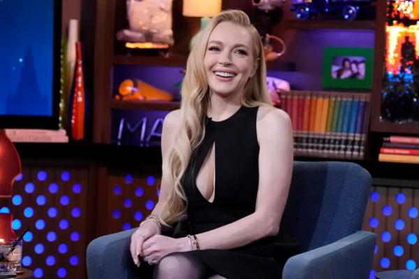 Di Usia 12 Tahun, Lindsay Lohan Minta CEO Disney Bayar Dua Kali Lipat saat Perankan Anak Kembar