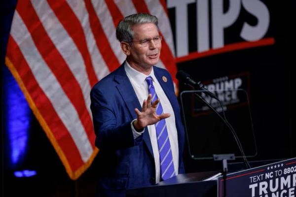 Trump Tunjuk Investor Terkemuka Bessent Jadi Menteri Keuangan AS