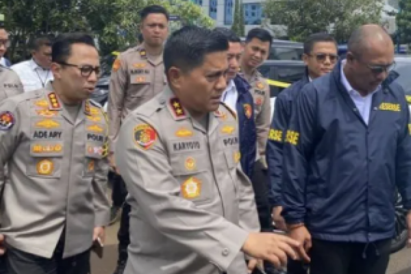 Polisi Sita Barang Bukti Rp167 Miliar Kasus Judi Online Oknum Komdigi