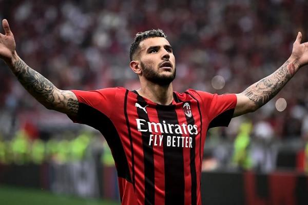 Manchester United Dikabarkan Buru Theo Hernandez