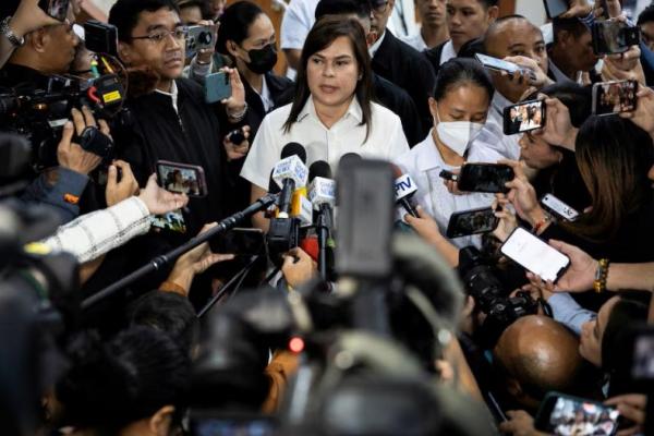 Dipolisikan, Wapres Filipina Tuduh Presiden Berupaya Singkirkan Dirinya